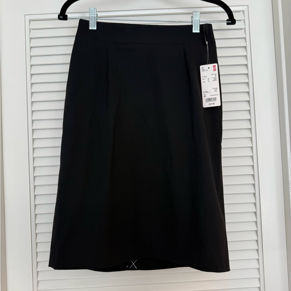 Uniqlo Black A-Line Women's Skirt